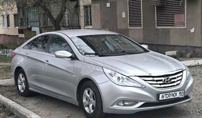 Hyundai Sonata 2011 года