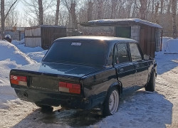 ВАЗ (Lada) 2107 2011 года