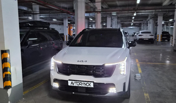 Kia Sorento 2023 года