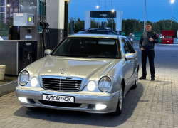 Mercedes-Benz E-Класс 1999 года