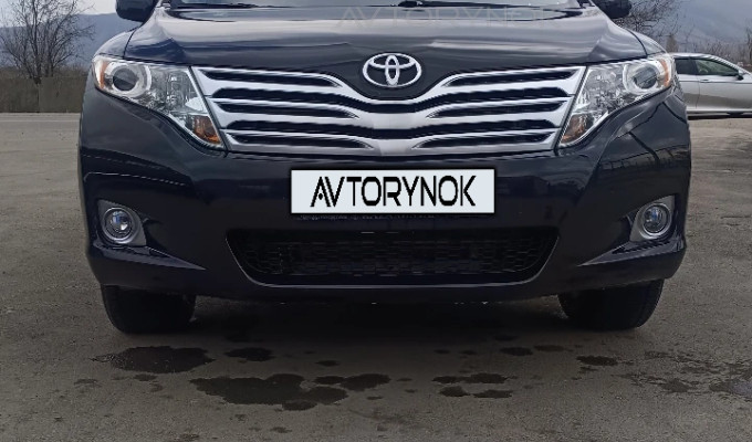 Toyota Venza 2010 года