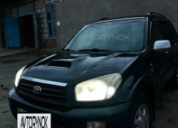 Toyota RAV4 2002 года