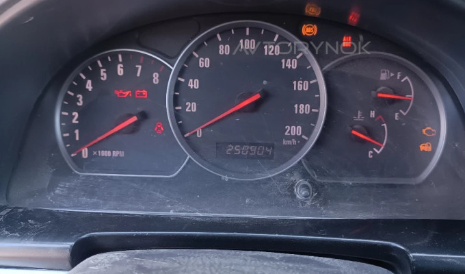 Suzuki Grand Vitara 2004 года