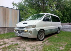 Hyundai Starex 2002 года