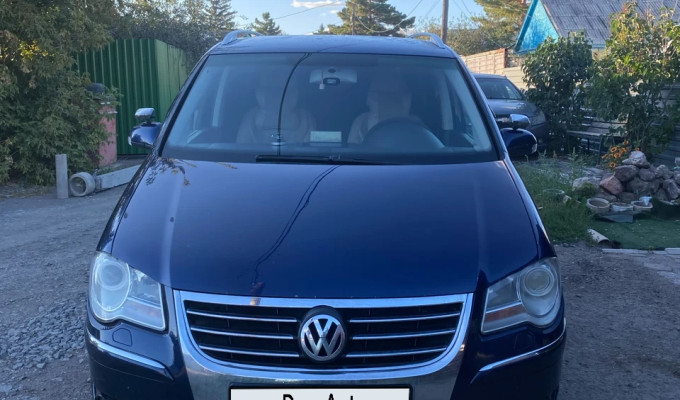 Volkswagen Touran 2007 года
