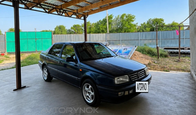 Volkswagen Vento 1993 года