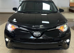 Toyota RAV4 2018 года