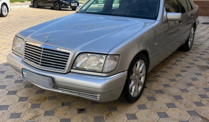 Mercedes-Benz S-Класс 1996 года