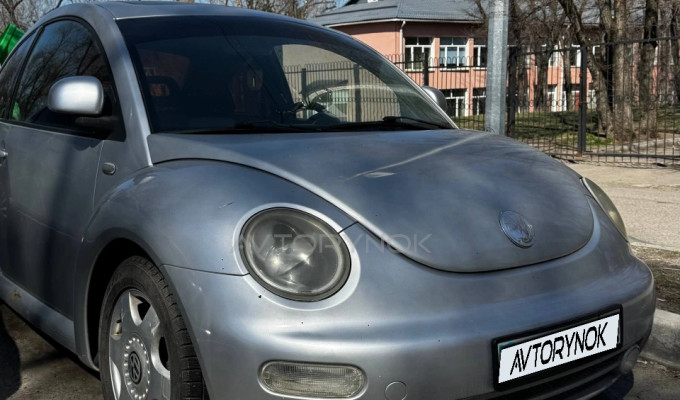 Volkswagen Beetle 2000 года