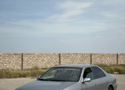Toyota Camry 2000 года