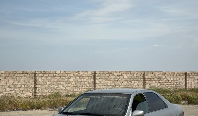 Toyota Camry 2000 года
