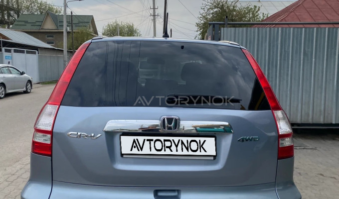Honda CR-V 2010 года