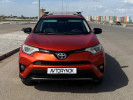 Toyota RAV4 2015 года