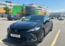 Toyota Camry 2022 года