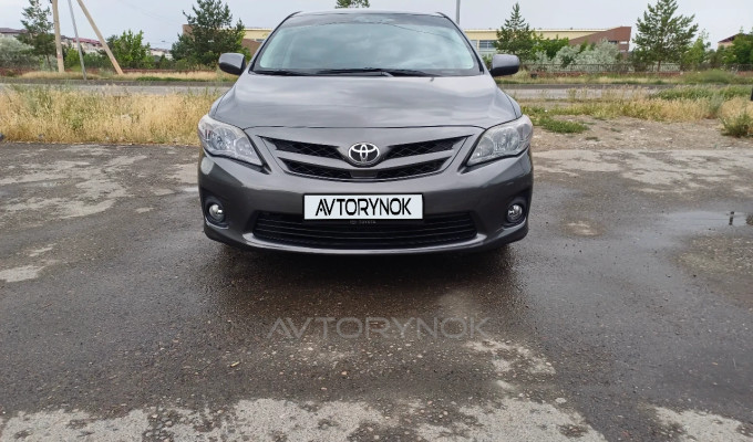 Toyota Corolla 2013 года