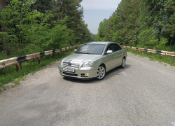 Toyota Avensis 2006 года