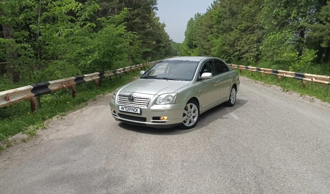 Toyota Avensis 2006 года
