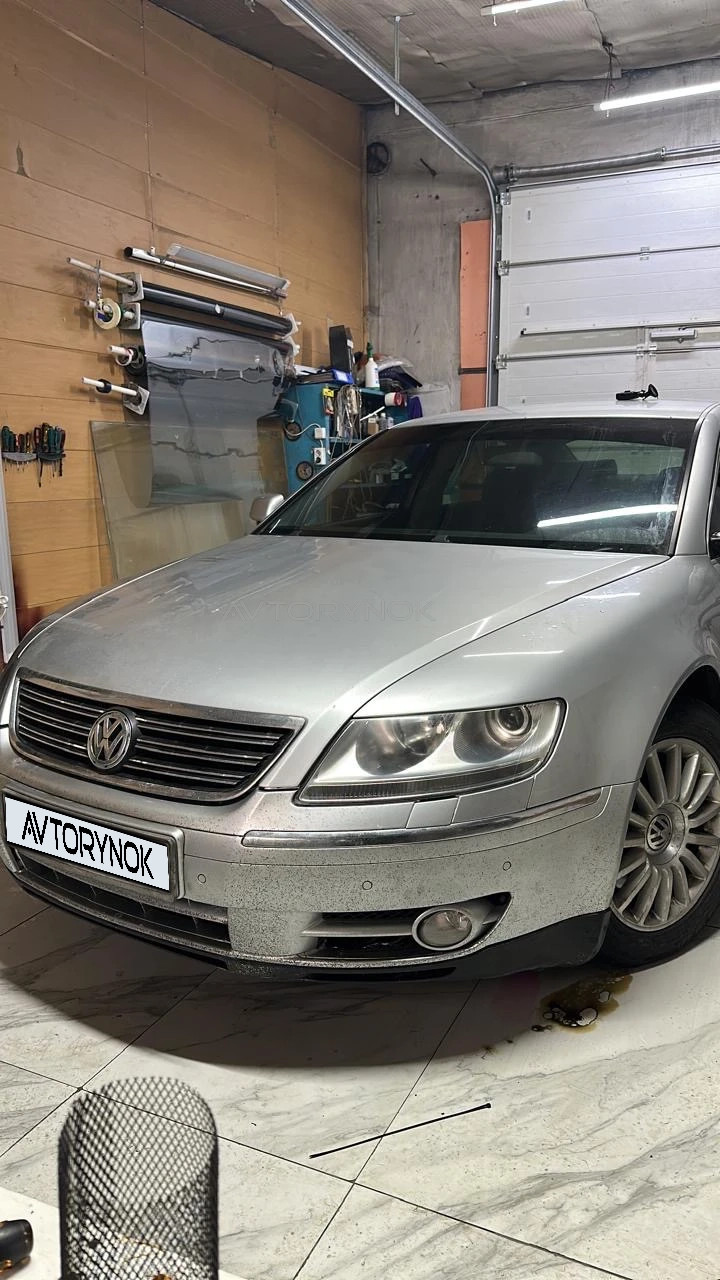 Volkswagen Phaeton, 2006