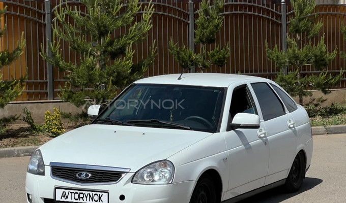 ВАЗ (Lada) Priora 2014 года