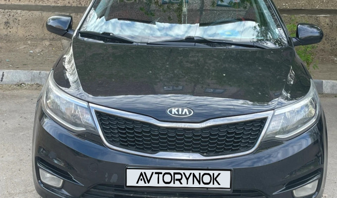 Kia Rio 2015 года