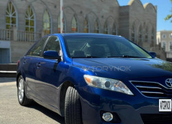 Toyota Camry 2010 года