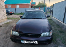 Toyota Carina E 1995 года