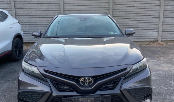 Toyota Camry 2022 года