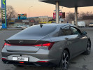 Hyundai Elantra 2022 года