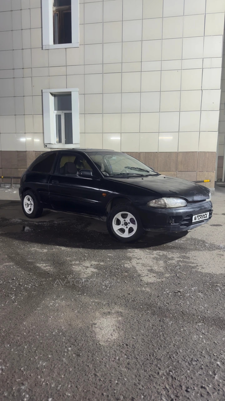 Mitsubishi Colt, 1992