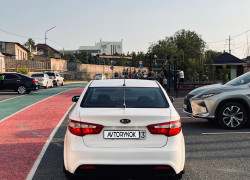 Kia Rio 2012 года