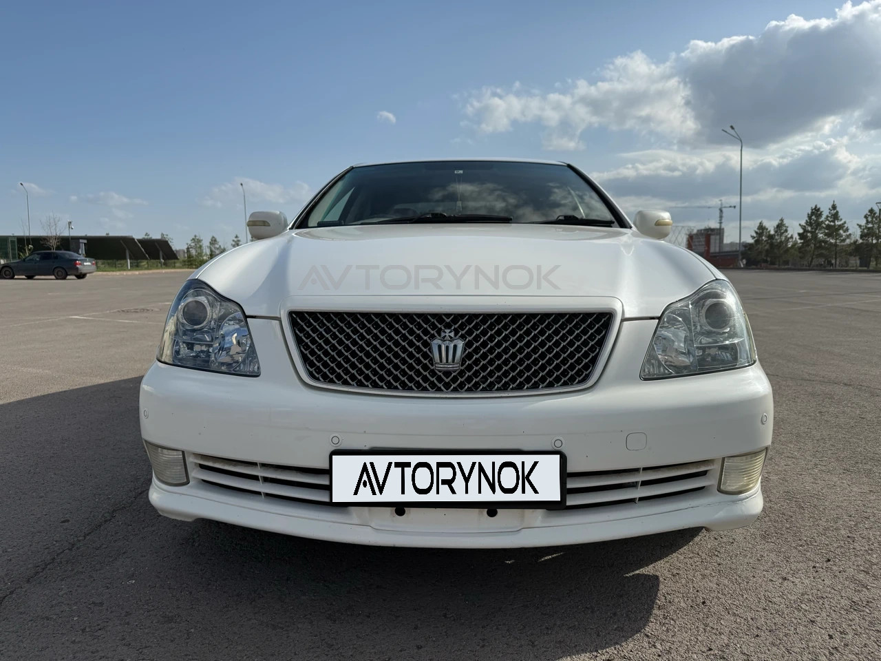 Toyota Crown, 2008