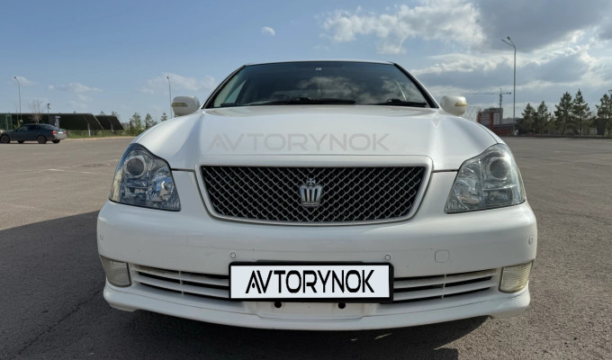 Toyota Crown 2008 года