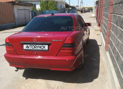 Mercedes-Benz C-Класс 1993 года