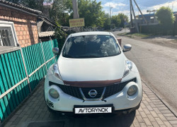 Nissan Juke 2012 года