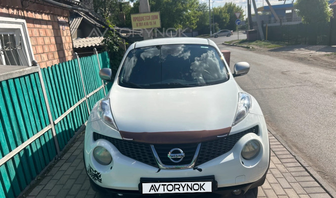 Nissan Juke 2012 года