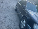 Mercedes-Benz E-Класс 1993 года