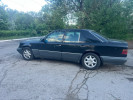 Mercedes-Benz E-Класс 1993 года