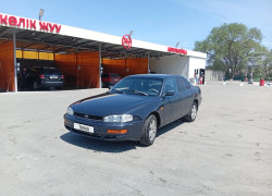 Toyota Camry 1992 года