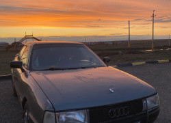 Audi 80 1990 года