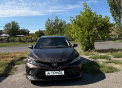 Toyota Camry 2017 года