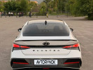 Hyundai Elantra 2023 года