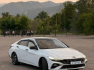 Hyundai Elantra 2023 года
