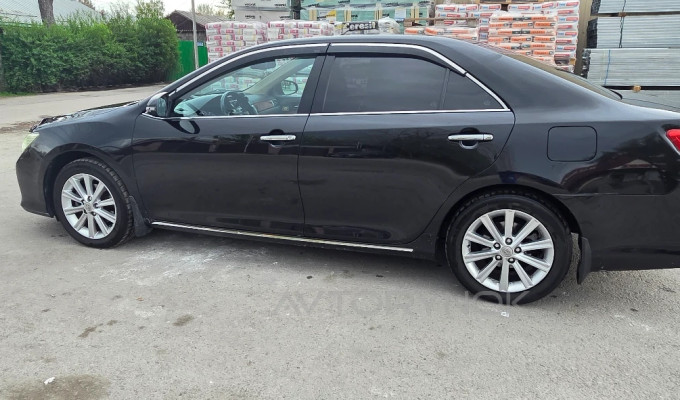 Toyota Camry 2014 года