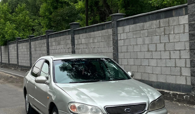 Nissan Cefiro 1999 года