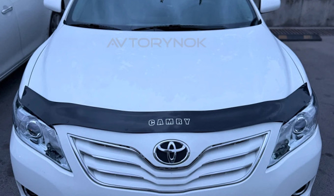Toyota Camry 2011 года