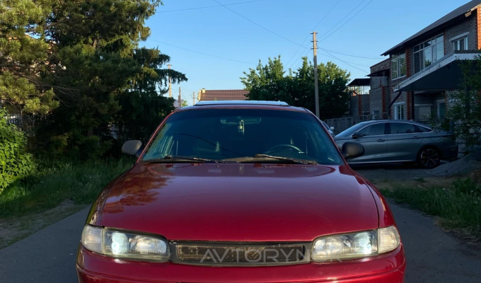 Mazda Cronos 1994 года