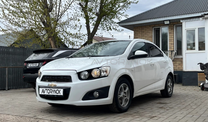Chevrolet Aveo 2014 года
