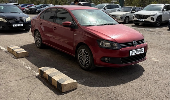 Volkswagen Polo 2010 года