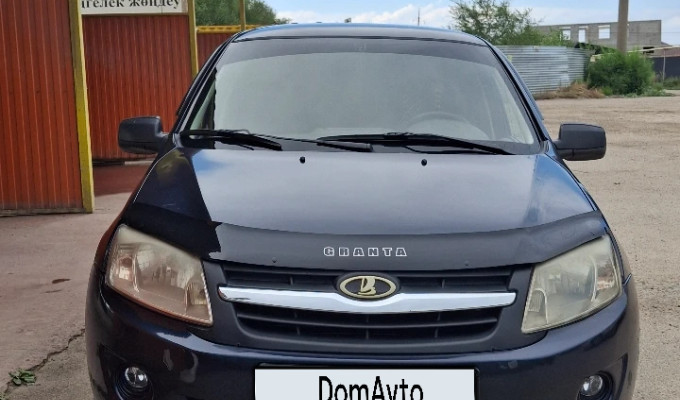 ВАЗ (Lada) Granta 2013 года