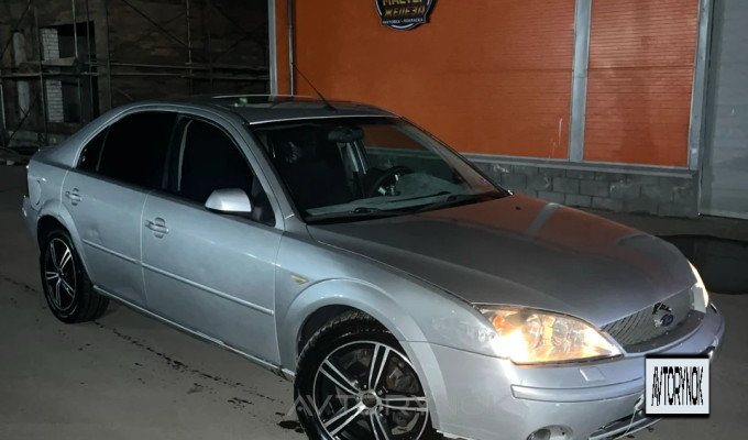 Ford Mondeo 2002 года